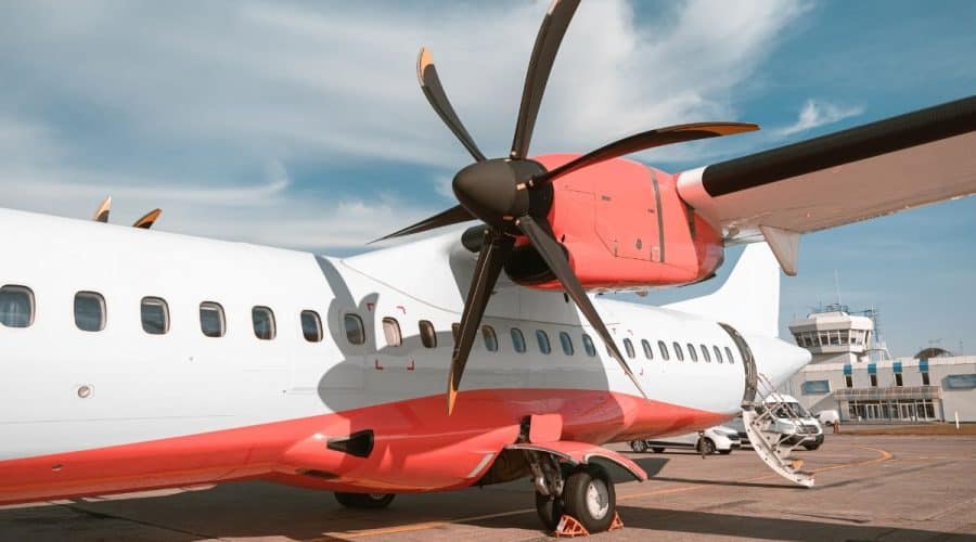 Dowty R408: Advanced Propeller Technology for the Bombardier Q400