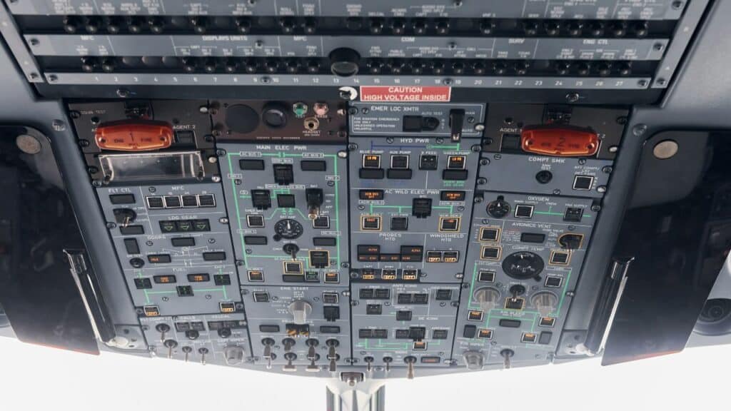 Airbus A320 Communication Systems: A Complete Technical Guide