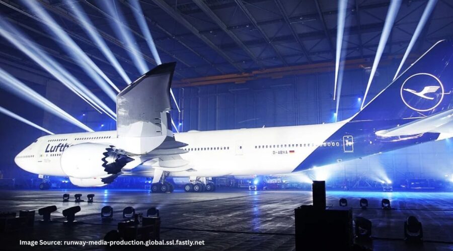 Lufthansa Unveils 100-Year Anniversary Livery