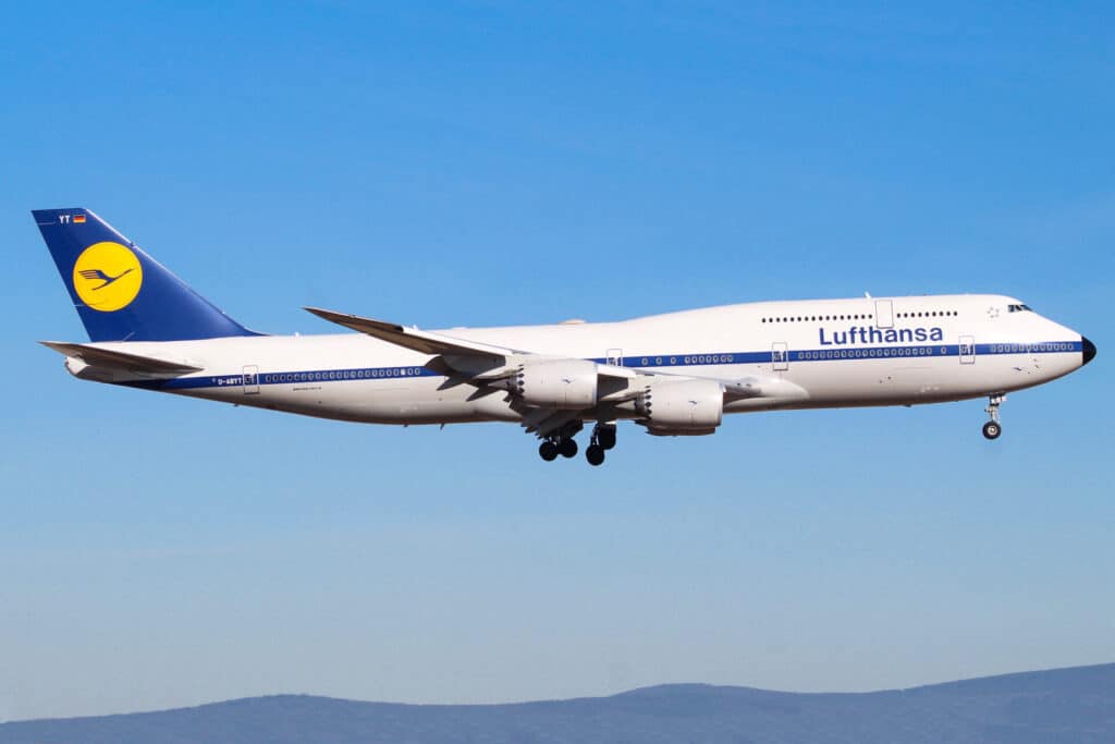Boeing 747-8 — The Largest Boeing Passenger Aircraft