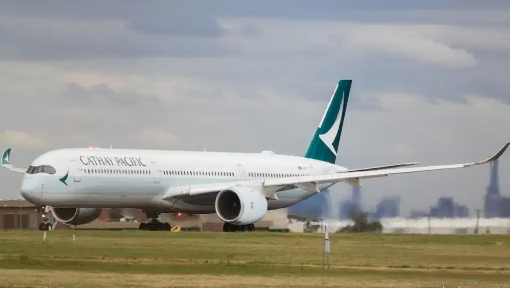 Cathay Pacific Airbus A350-1000