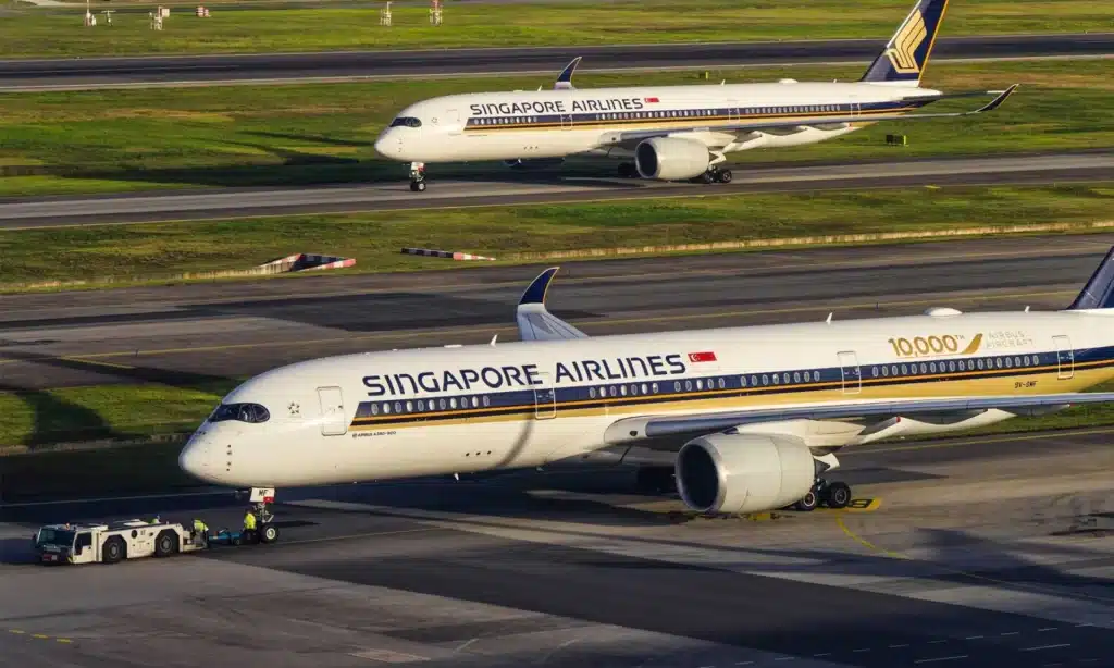 Boeing 777X vs Airbus A350-1000: The Ultimate Widebody Comparison for 2026 13 Singapore Airlines Airbus A350-1000