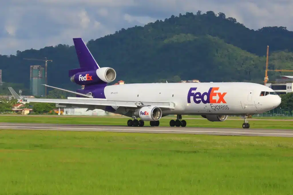 How Many McDonnell Douglas MD-11s Were Built? Production Numbers & Fleet History Explained 3 FedEx Fleet