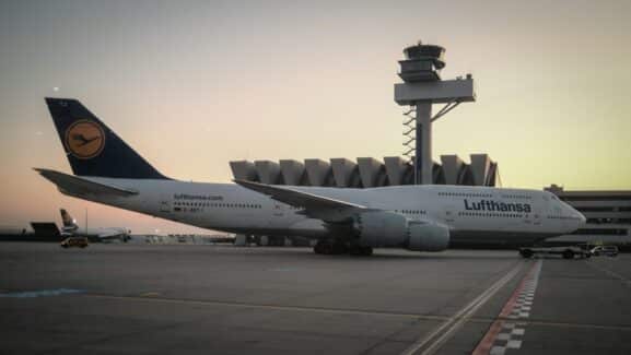 Lufthansa Pilots Launch 2-Day Strike, Cabin Crew Action May Follow