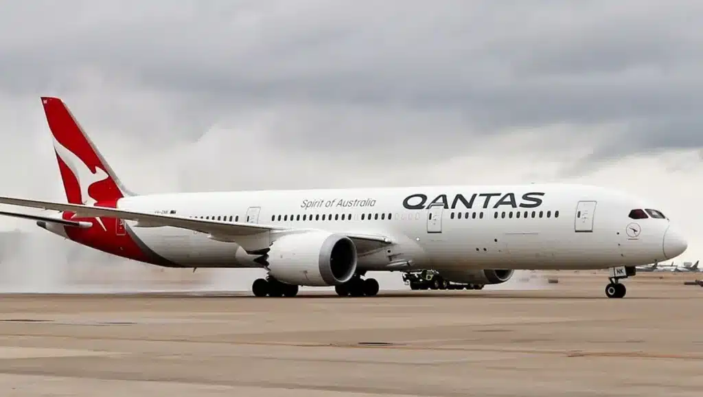 How Much Do Qantas Cabin Crew Earn in 2026? Salary, Benefits & Career Growth 4 Qantas 787 aircraft on international route
